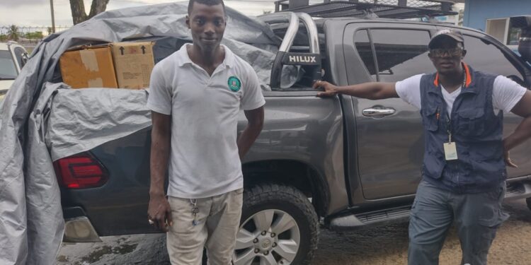 CDC dispatches relief supplies to fire victims in Mahdia.