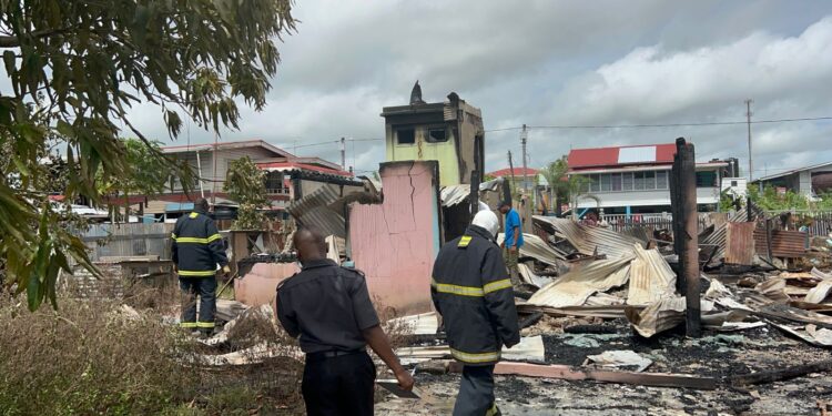Fire Service blames for extent of Region Five fire that left seven homeless.