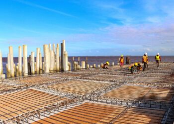 Government will not be bullied into paying for unfinished projects