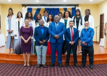 Graduated Dentists Encouraged to”Serve with Dedication”