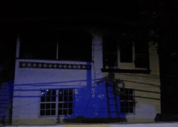 Tragic Loss as Venezuelan Man Perishes in Early Morning Blaze