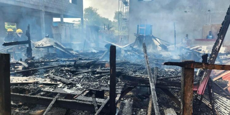 Three homeless after maliciously set fire destroyed their home.