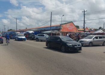 Hampshire Teenager is Bandit Killed in Port Mourant Market Robbery.