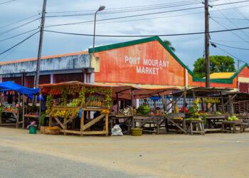 BREAKING || Bandit Dies, Another Escaped as Chaos Erupts at Port Mourant Market during armed robbery.