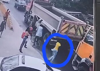 Teen Pedestrian Hospitalized After Serious Accident with Lorry in Grove, Driver in Custody