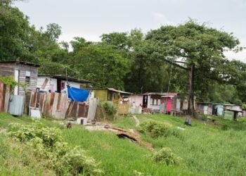 Government to Regularise Nine Squatting Areas Along East Coast by Early 2025