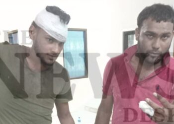 Dispute Between Neighbors Escalates into Violent Brawl at Work Site.