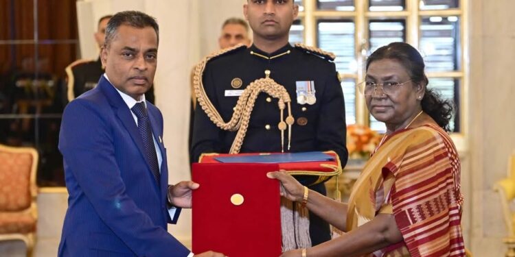 High Commissioner Dharamkumar Seeraj Presents Credentials to President of India, Strengthening Guyana-India Ties
