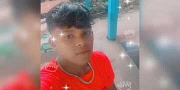 Teen Dies After Being Stabbed Multiple Times by Co-worker