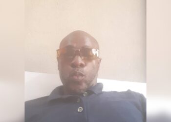 Security Officer Dies After Falling from Roof